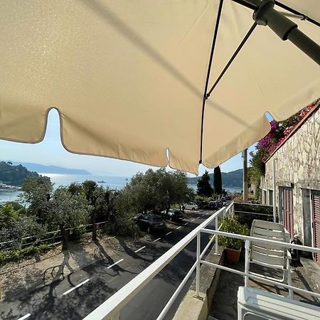Monolocale Baia Dei Delfini Apartman Porto Venere Kültér fotó